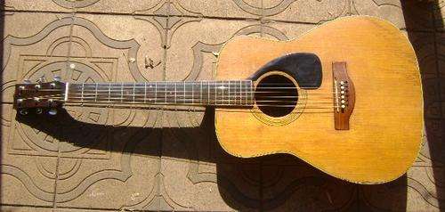 VINTAGE YAMAHA FG-230 NIPPON GAKKI RED LABEL ACOUSTIC GUITAR
