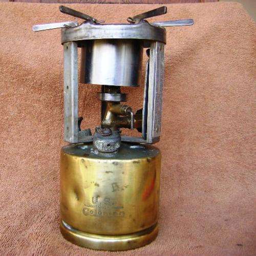 WW 2 US ARMY 1945 COLEMAN PERSONAL STOVE