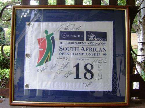 ORIGINAL 1999 S A OPEN CHAMPIONSHIP HOLE 18 FLAG WITH ORIGINAL SIGNATURES DAVID FROST, ERNIE ELS, EX