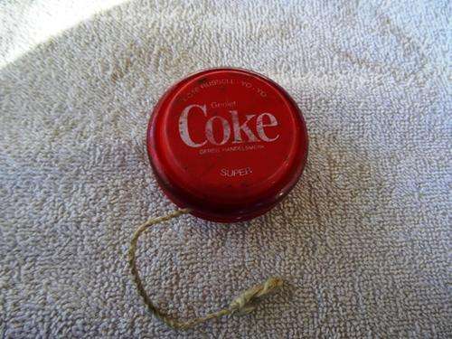ORIGINAL VINTAGE COKE RUSSEL YO-YO BILINGUAL