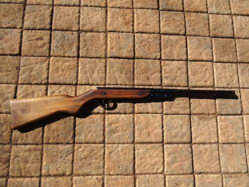 VINTAGE DIANA MOD 16 AIR RIFLE WORKING..