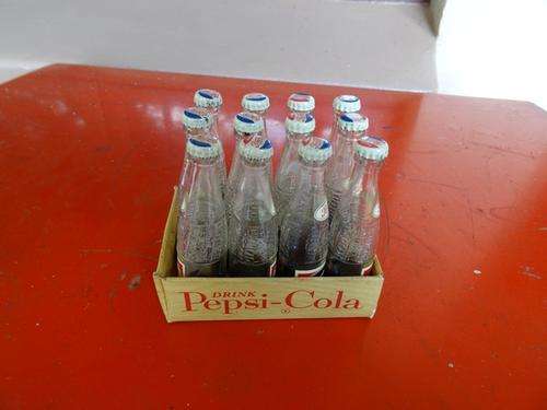 VINTAGE PEPSI COLA CRATE OF 12 MINIATURES