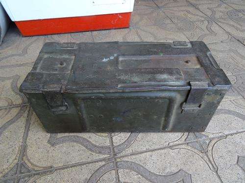 WW2 P59 MARK II AMMO CASE.