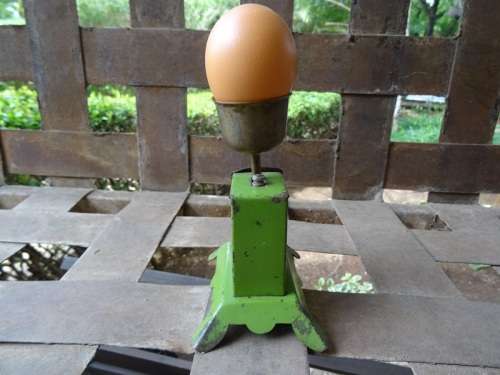 VINTAGE SALTER'S EGG SCALE