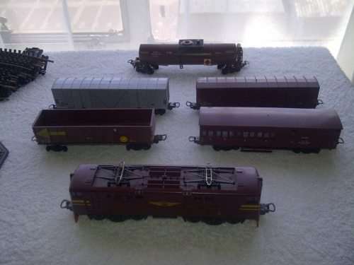 SAR LIMA TRAIN SET WITH ROLLING STOCK