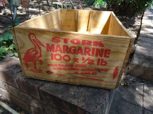 LARGE STORK MARGARINE 100 X 1/2 LB CRATE