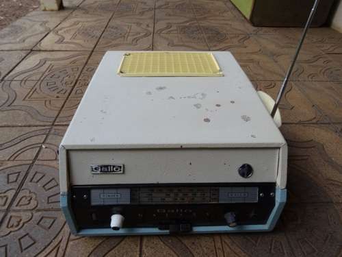 1960'S GALLO GALAXY PORTABLE RADIO RECORD PLAYER BY GERRARD