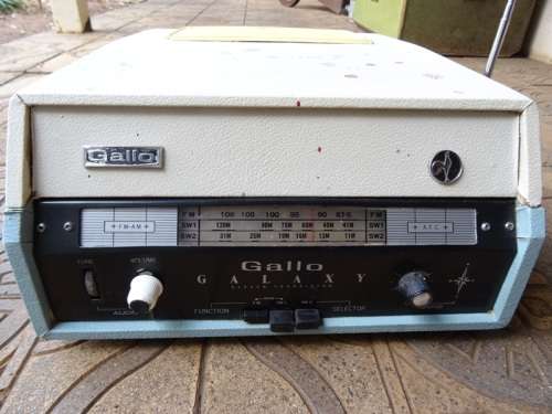 1960'S GALLO GALAXY PORTABLE RADIO RECORD PLAYER BY GERRARD