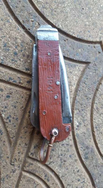 WW2 1941 AUSTRALIAN NKF NAVAL POCKET KNIFE