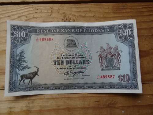 RESERVE BANK OF RHODESIA 10 DOLLAR NOTE
