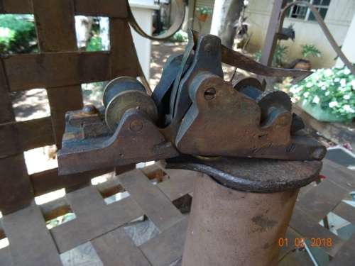 OLD RAILWAY SAR TICKET MARKING MACHINE