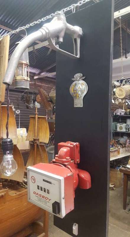 GASBOY WALL MOUNT DISPLAY LIGHT