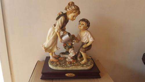 ORIGINAL LA ANINA FIGURINES