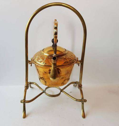 VICTORIAN TYPE TIPPING BRASS KETTLE