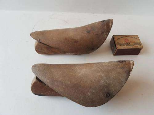 VICTORIAN SHOE STRETCHERS