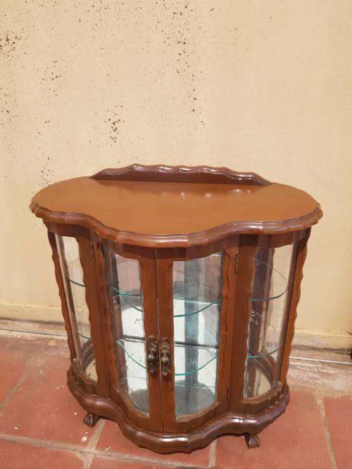 ULTRA RARE 1940'S SALESMAN SAMPLE DISPLAY CABINET BALL AND CLAW