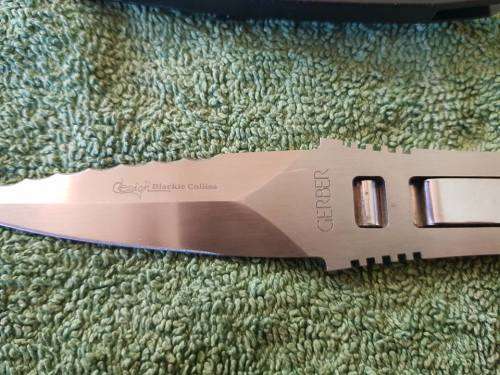 GERBER BLACKIE COLLINS RIVER RUN DIVERS KNIFE