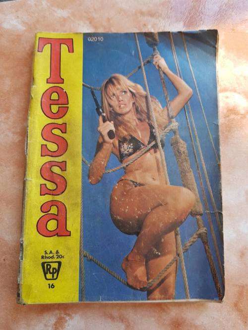 TESSA NO 16 PHOTO BOOK