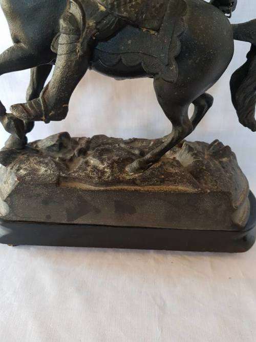 ANTIQUE ENGLISH KNIGHT/SOLDIER SPELTER STATUE