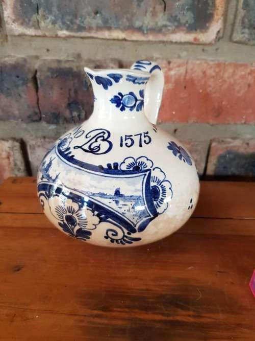 1880-1905 DELFT JUG/DECANTER