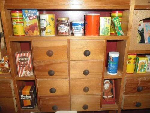 1960`S FULLY STOCKED MINI SAMPLE STORE