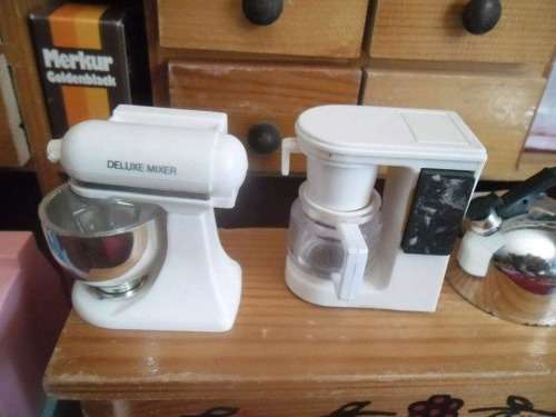 1960`S FULLY STOCKED MINI SAMPLE STORE