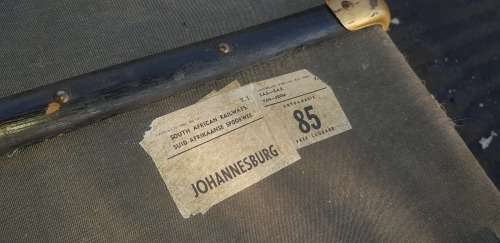 LARGE SAR FREE LUGGAGE STEAMER TRUNK