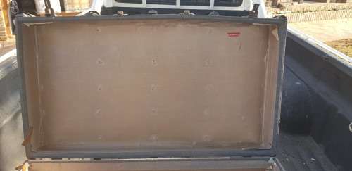 LARGE SAR FREE LUGGAGE STEAMER TRUNK
