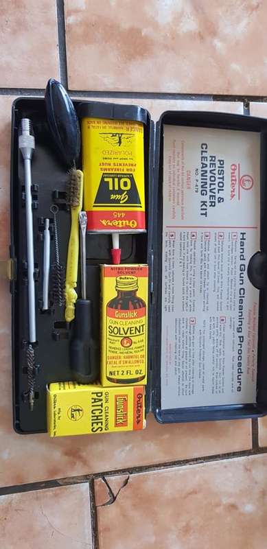 VINTAGE 22 PISTOL CLEANING KIT, CONTAINERS FULL