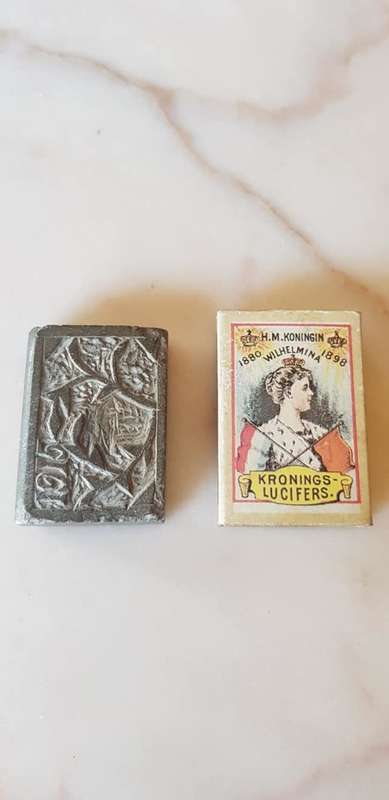 1915 WW1 SMALL STONE CARVED BIBLE