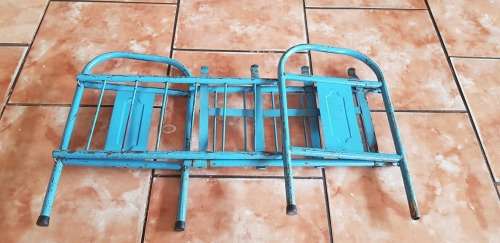 VINTAGE DOLLS METAL COT