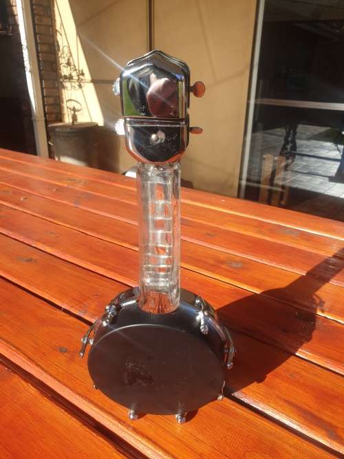 VINTAGE 1950'S METAL BANJO BOTTLE DISPENSER WITH MUSIC BOX AND MEASURE FROM JAPAN
