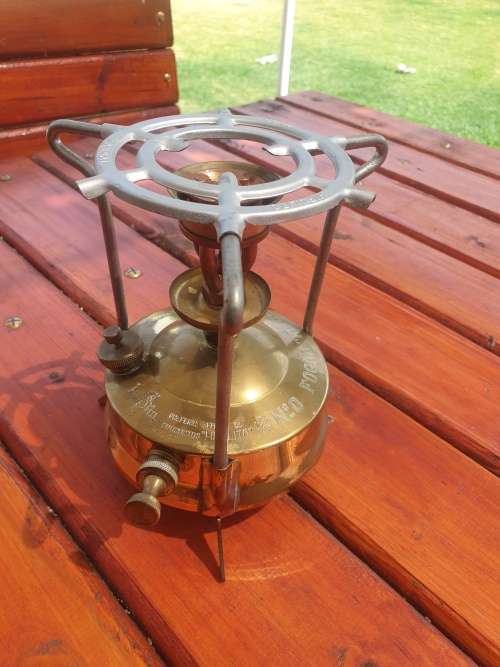 VINTAGE HIPOLITO NO 0 UNFIRED KEROSENE STOVE