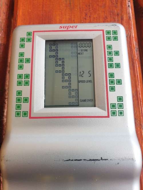 VINTAGE BRICKS GAMR