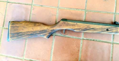 VINTAGE SHANGHAI DEL 62 AIR RIFLE