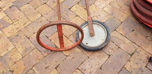 OLD SCHOOL METAL ONE WHEELERS