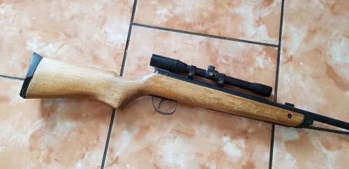 VINTAGE BSA METEOR 4.5 MM AIR RIFLE