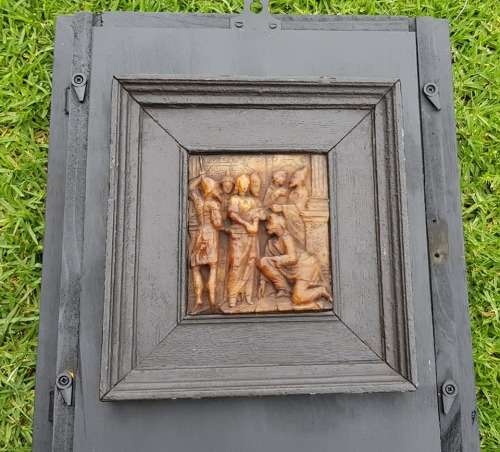 SOAPSTONE CARVING QUEEN ISABELLA OF SPAIN AND FERDINAND MAGELLAN THE EXPLORER. CIRCA 1480-1521