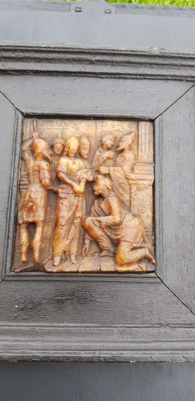 SOAPSTONE CARVING QUEEN ISABELLA OF SPAIN AND FERDINAND MAGELLAN THE EXPLORER. CIRCA 1480-1521