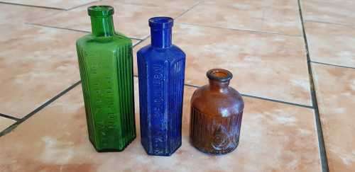 ANTIQUE POISON BOTTLES