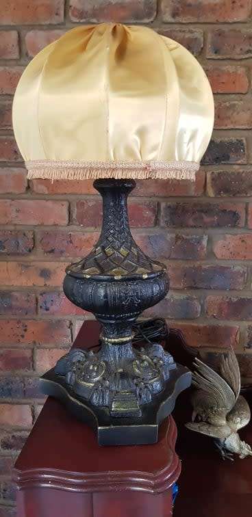 VINTAGE ORDINATE RESIN LAMP 600 MM HIGH