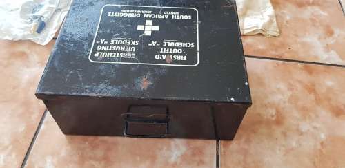 VINTAGE TINPLATE FIRST AID KIT WITH CONTENTS