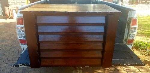 TABLE TOP CHEST OF DRAWERS. 800 X 500 X 540 MM