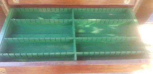 TABLE TOP CHEST OF DRAWERS. 800 X 500 X 540 MM