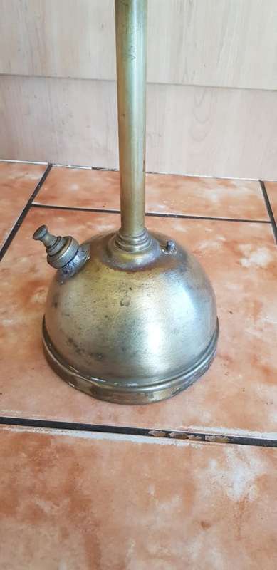 OLD BRASS TILLEY LANTERN. GLASS NOT ORIGINAL