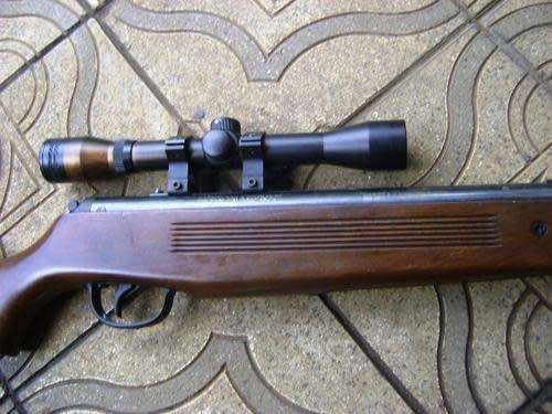 WINCHESTER 800X AIR RIFLE .177 CAL WITH 4 X 32 ORYX TELESCOPE