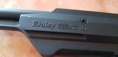 VINTAGE DAISY MODEL 188 MULTI SHOT PISTOL WORHING CONDITION