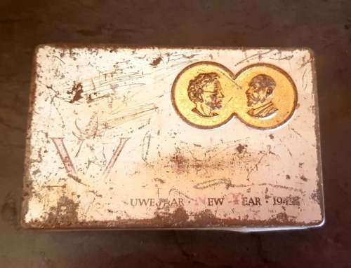 WW2 CHOCOLATE TIN