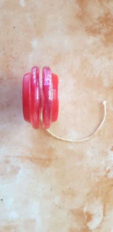 VINTAGE SUPER COKE RUSSEL YOYO
