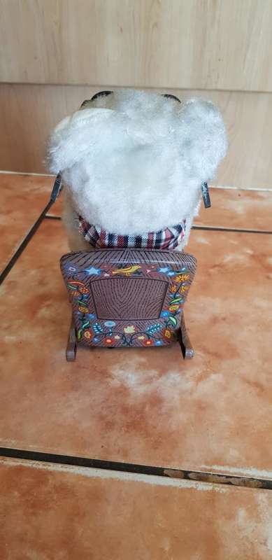 1950`S MODERN TOYS JAPAN KNITTING BEAR TINPLATE WORKING CONDITION